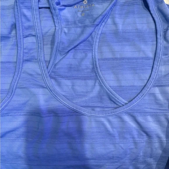 Athleta bundle size women's medium. 2 tights. 1 Drawstring pant. 2 tanks 2 tee - Picture 4 of 7